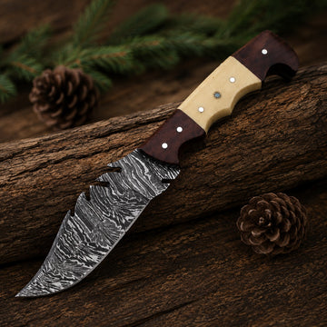 Raven Claw Damascus Hunter
